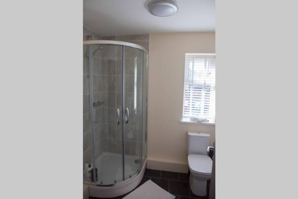 13 The Grosvenor, Luxury Flat, Central Newmarket, Newmarket  Luaran gambar