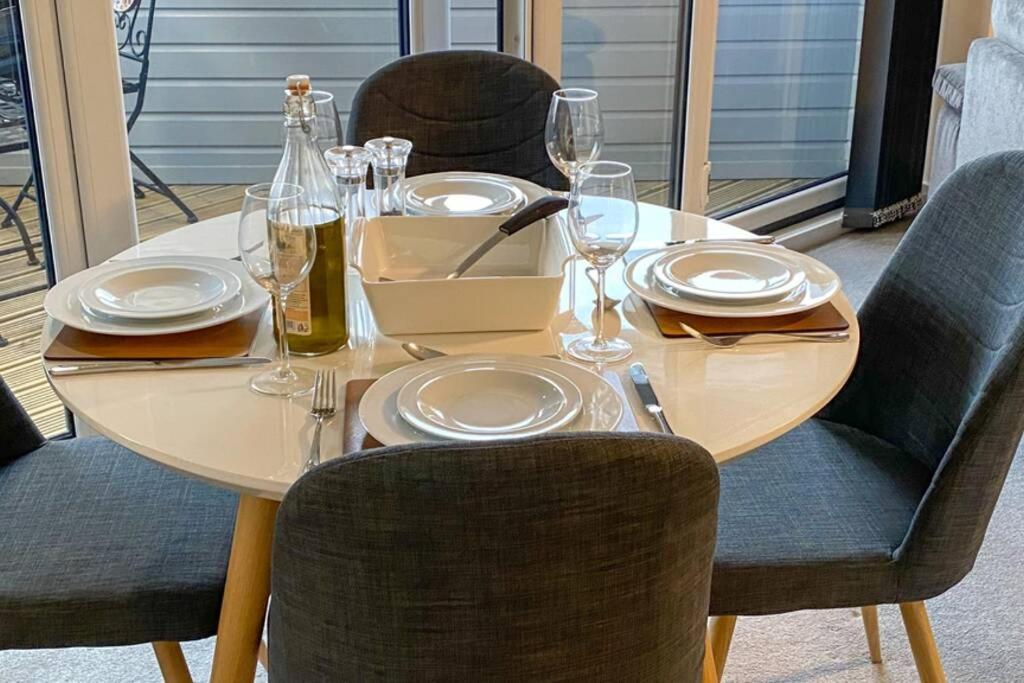 13 The Grosvenor, Luxury Flat, Central Newmarket, Newmarket  Luaran gambar